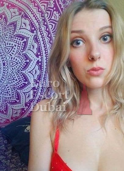 Oleksandra, 28, escort in Dubai — Austrian, 170 cm (photo 5 of 6)