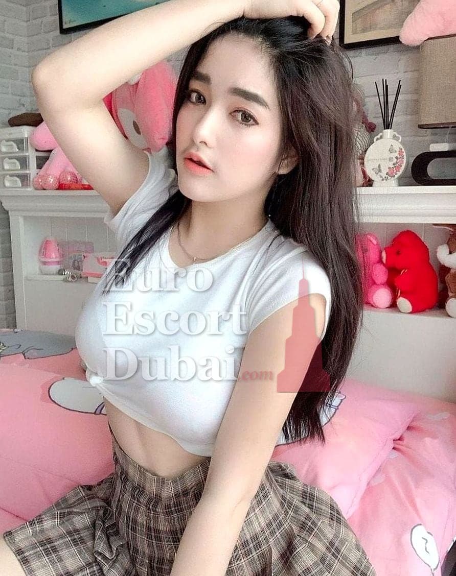 Lovely, 23, escort in Dubai — Indonesian, 167 cm (photo 5 of 9)