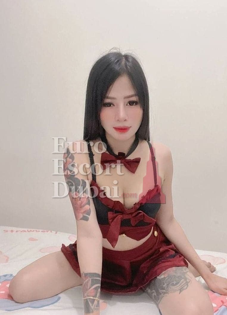 Angel, 25, escort in Fujairah — 165 cm, brown hair (photo 2 of 6)