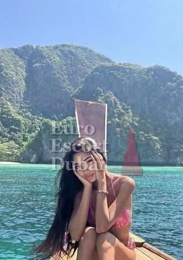 Aiko, 27, escort in Dubai — Japanese, 167 cm (photo 2 of 10)