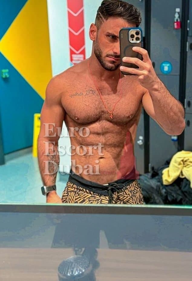 Nabil, 30, escort in Dubai — 175 cm, black hair (photo 8 of 10)