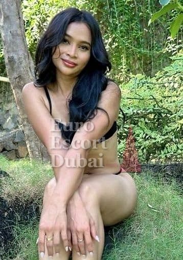 Sakura, 25, escort in Dubai — brown hair, Korean (photo 10 of 13)