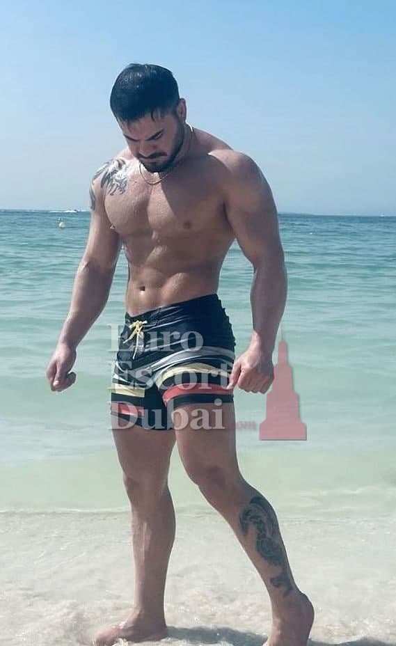 Xavier, 24, escort in Dubai — black hair, 170 cm (photo 5 of 13)