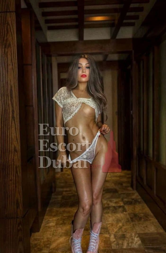 Miroslava, 26, escort in Dubai — Russian, 165 cm (photo 8 of 10)