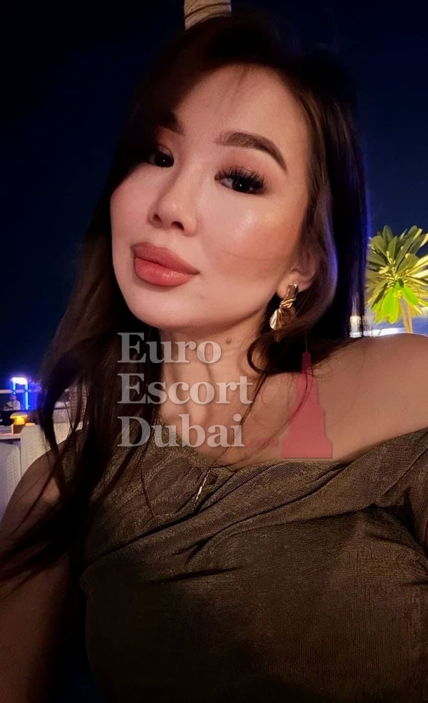 Moldir, 25, escort in Dubai — brown hair, Kazakh (photo 10 of 13)