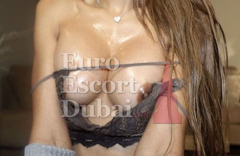 Larissa, 23, escort in Dubai — 176 cm, blonde hair (photo 12 of 13)
