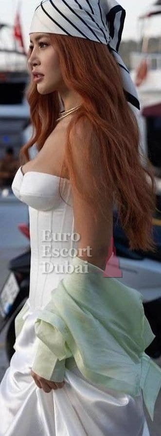 Diyora, 28, escort in Dubai — Kazakh, 170 cm (photo 5 of 13)