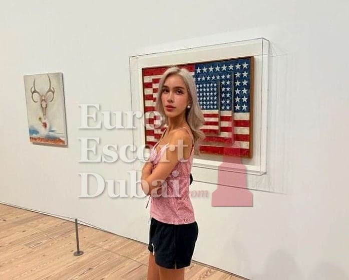 Bora, 27, escort in Ajman — Korean, 174 cm (photo 5 of 13)