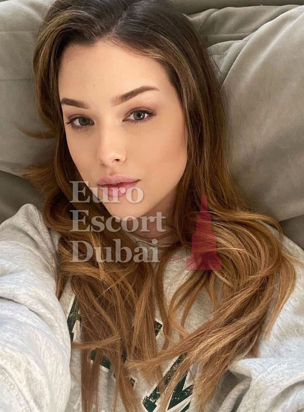 Idun, 27, escort in Dubai — 168 cm, blonde hair (photo 4 of 4)