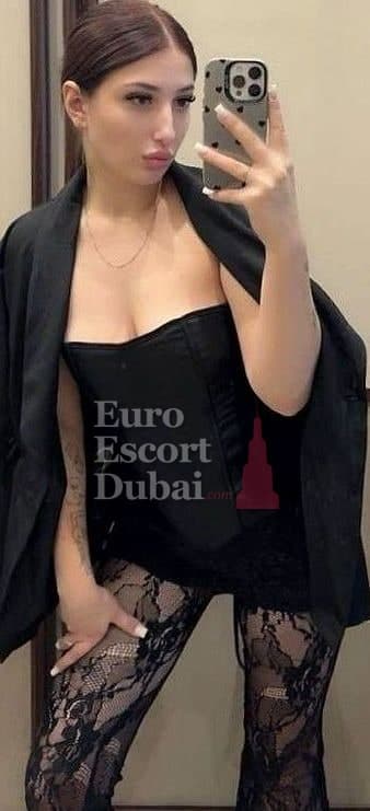 Malgorzata, 23, escort in Dubai — 167 cm, brown hair (photo 12 of 13)