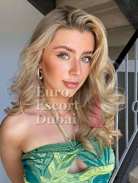 Vilma, 21, escort in Dubai — blonde hair, French (photo 1 of 6)