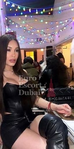Mayara, 23, escort in Dubai — brown hair, Brazilian (photo 13 of 13)