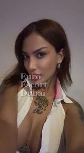 Agustina, 25, escort in Sharjah — black hair, Colombian (photo 4 of 13)