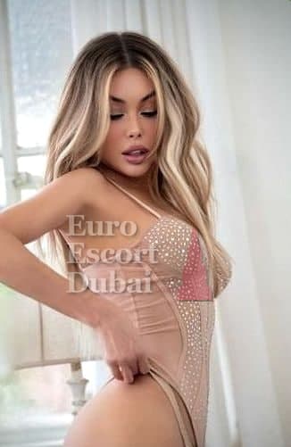 Yolanda, 24, escort in Dubai — Brazilian, 167 cm (photo 5 of 13)