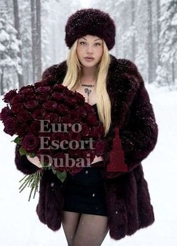 Calliope, 24, escort in Dubai — 170 cm, blonde hair (photo 9 of 10)