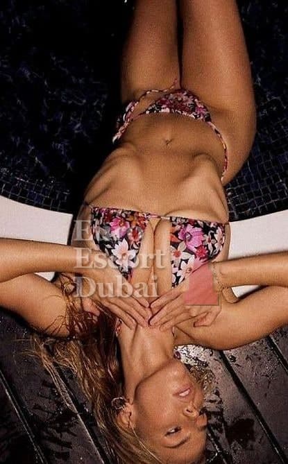 Quinn, 26, escort in Dubai — 161 cm, blonde hair (photo 2 of 6)