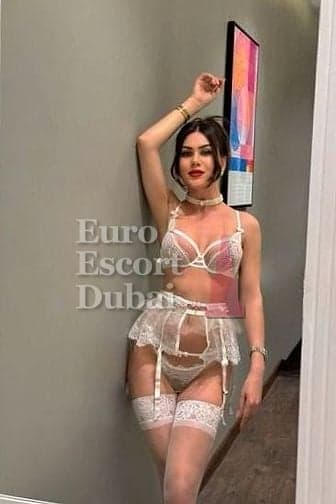 Seulgi, 25, escort in Dubai — 170 cm, brown hair (photo 6 of 13)