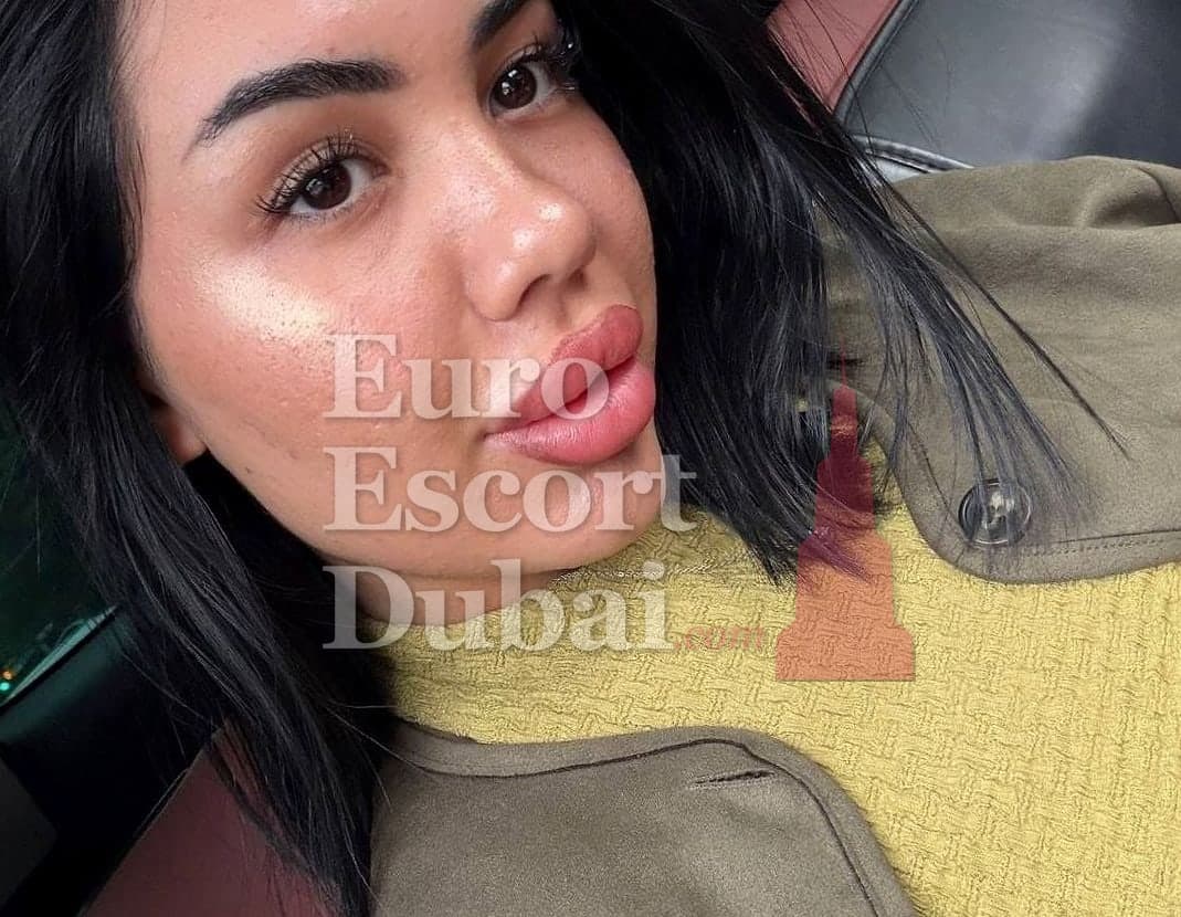 Togzhan, 19, escort in Dubai — black hair, Kazakh (photo 13 of 13)