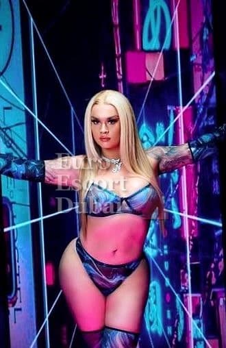 Kalliope, 24, escort in Dubai — 167 cm, brown hair (photo 12 of 13)