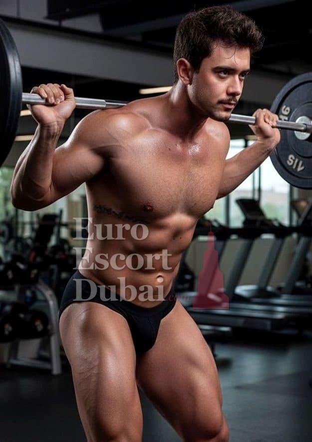 Ahmed, 28, escort in Dubai — 178 cm, black hair (photo 12 of 13)