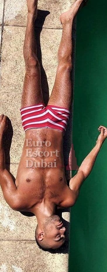 Hamza, 28, escort in Dubai — Brazilian, 173 cm (photo 8 of 10)