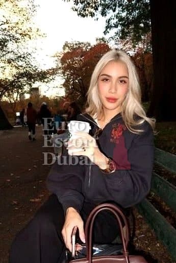 Bora, 27, escort in Ajman — 174 cm, blonde hair (photo 3 of 13)