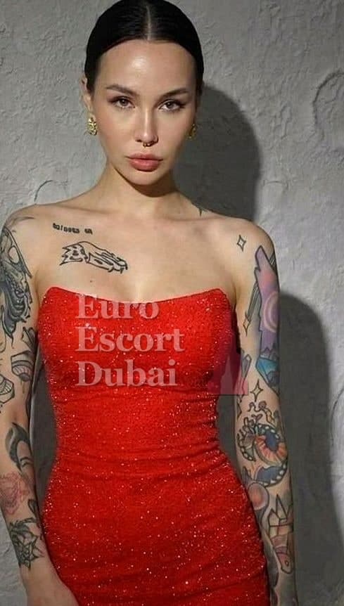 Roxana Skye, 27, escort in Dubai — brown hair, Belarusian (photo 13 of 13)