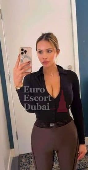 Nayara, 24, escort in Dubai — 161 cm, brown hair (photo 6 of 13)