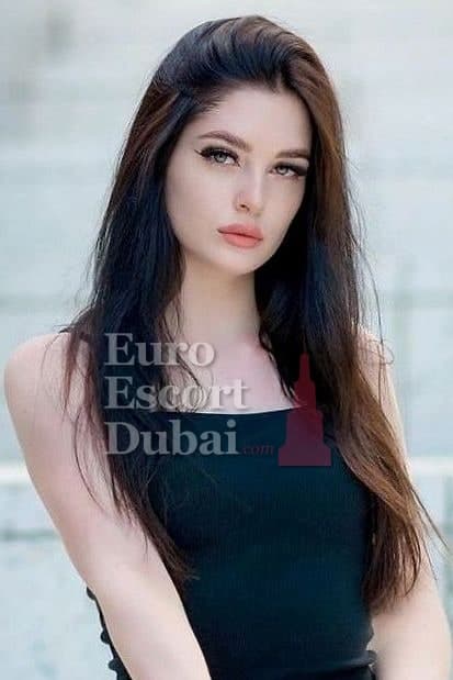 Pelageya, 22, escort in Dubai — black hair, French (photo 1 of 6)