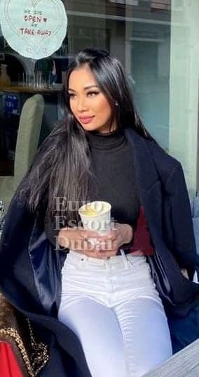 Aiko, 27, escort in Dubai — black hair, Japanese (photo 7 of 10)