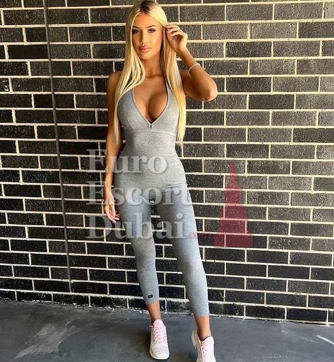 Kylie Blue, 30, escort in Dubai — 175 cm, blonde hair (photo 4 of 4)