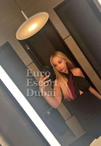 Ruslana, 27, escort in Abu Dhabi — blonde hair, Russian (photo 4 of 6)