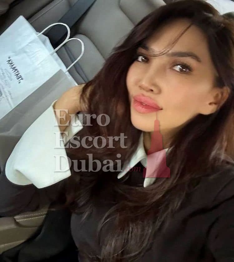 Mahliyo, 27, escort in Dubai — brown hair, Kazakh (photo 10 of 13)