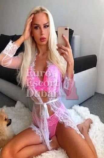 Saga, 31, escort in Ajman — blonde hair, 171 cm (photo 1 of 5)
