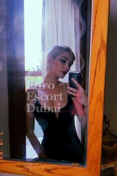 Anastasia, 30, escort in Dubai — 160 cm, German (photo 4 of 10)