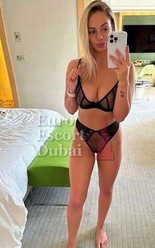 Christina Chanel, 27, escort in Dubai — Swedish, 168 cm (photo 3 of 8)