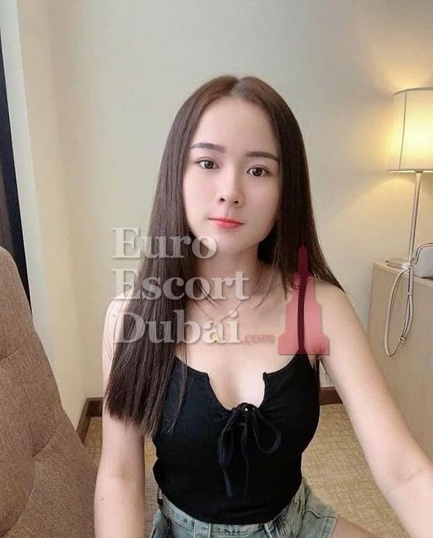 Nga, 26, escort in Abu Dhabi — black hair, Indonesian (photo 1 of 10)