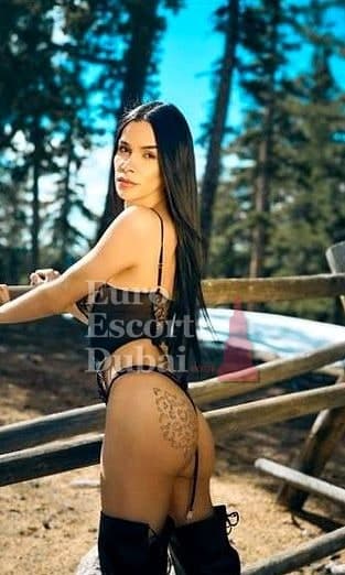 Guadalupe, 27, escort in Dubai — Brazilian, 167 cm (photo 8 of 13)