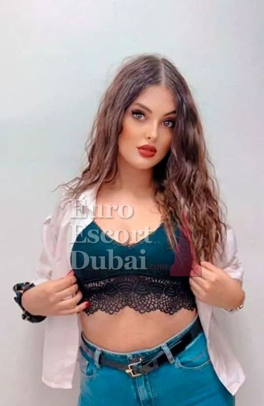 Haifa, 26, escort in Abu Dhabi — Egyptian, 178 cm (photo 8 of 9)