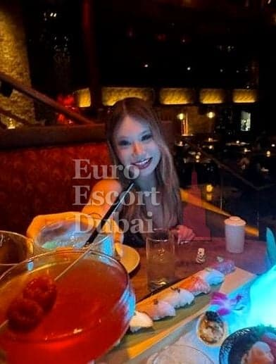 Intan, 20, escort in Dubai — brown hair, Vietnamese (photo 10 of 13)