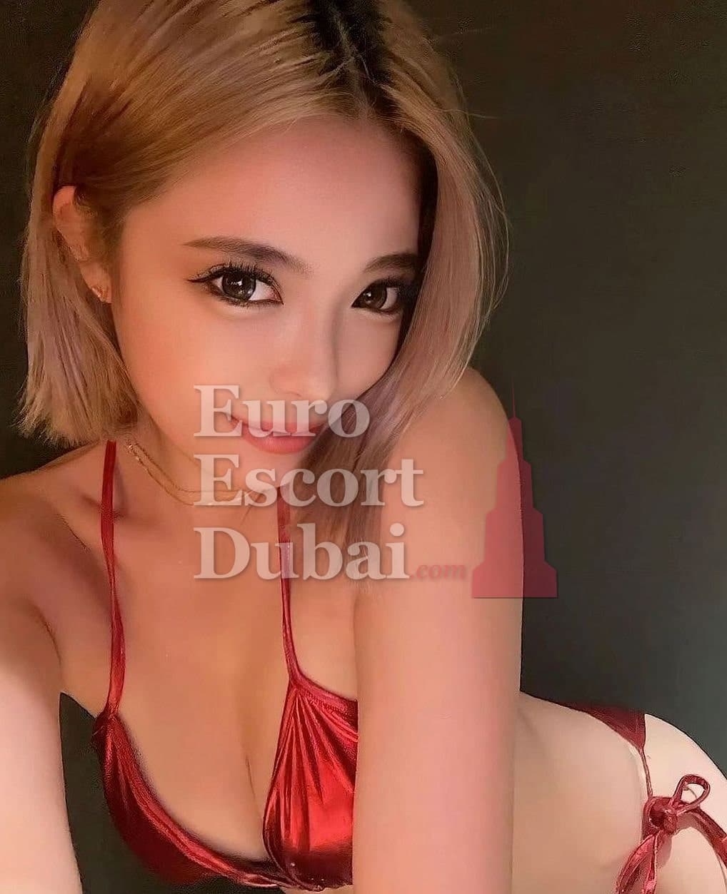 Shu, 25, escort in Dubai — 157 cm, brown hair (photo 3 of 4)