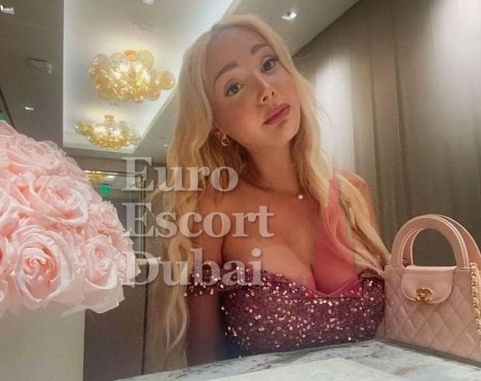 Ruslana, 27, escort in Abu Dhabi — 164 cm, blonde hair (photo 6 of 6)