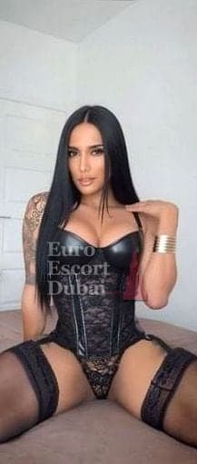 Evelyn, 28, escort in Dubai — Brazilian, 174 cm (photo 11 of 13)
