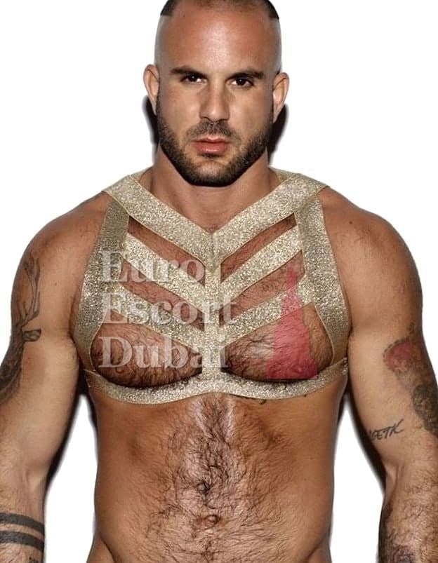 Tom, 28, escort in Dubai — blonde hair, 180 cm (photo 7 of 13)
