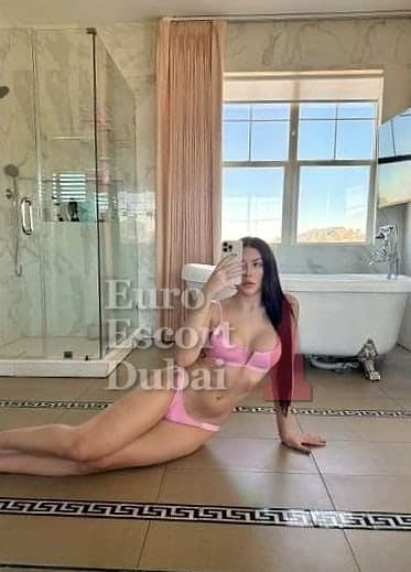 Albina, 24, escort in Dubai — brown hair, Russian (photo 10 of 13)