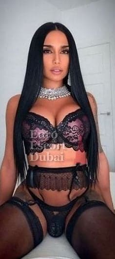 Evelyn, 28, escort in Dubai — Brazilian, 174 cm (photo 5 of 13)