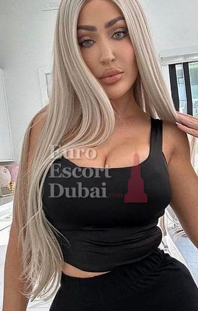 Andini, 28, escort in Dubai — Thai, 170 cm (photo 2 of 9)