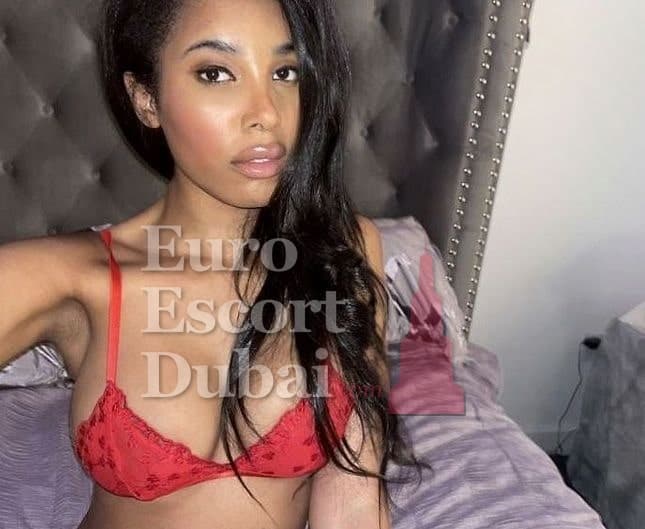 Anahi, 22, escort in Dubai — 184 cm, Brazilian (photo 2 of 13)