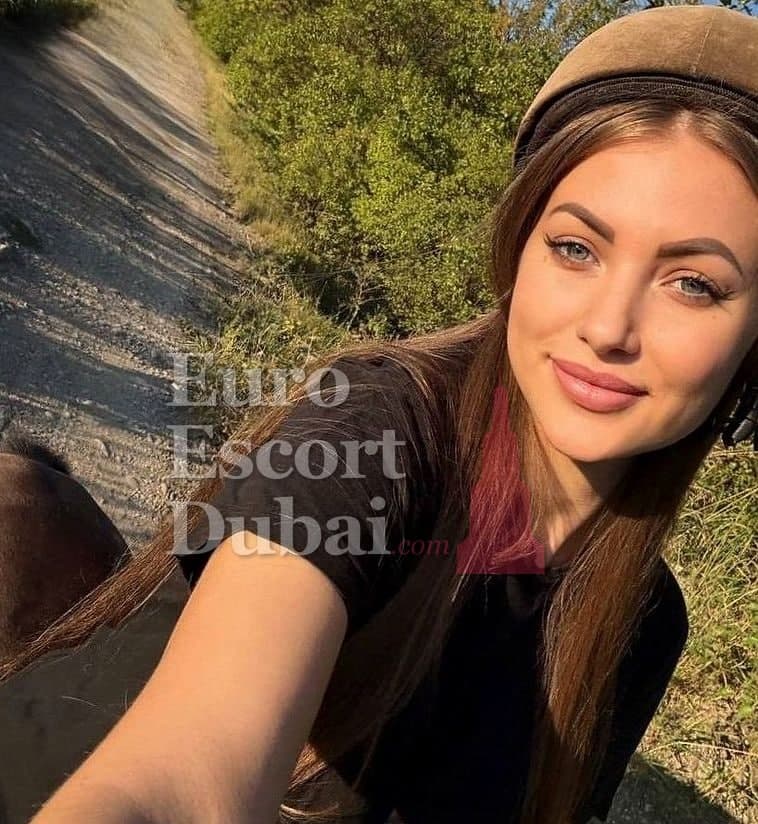 Evdokiya Diamond, 34, escort in Dubai — Belarusian, 175 cm (photo 8 of 13)