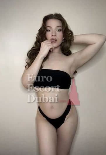 Lais, 21, escort in Abu Dhabi — brown hair, Brazilian (photo 1 of 6)
